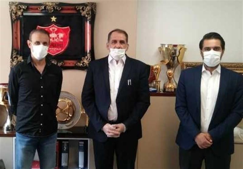 حضور سرپرست باشگاه پرسپولیس در اردوی سرخپوشان حضور سرپرست باشگاه پرسپولیس در اردوی سرخپوشان