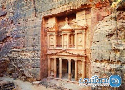 محوطه باستانی پترا واقع در اردن بار دیگر به روی گردشگران باز شد