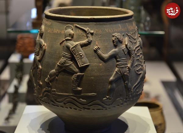 گلدان 1800 ساله ای که نبرد گلادیاتور ها در انگلیس را ثابت می کند